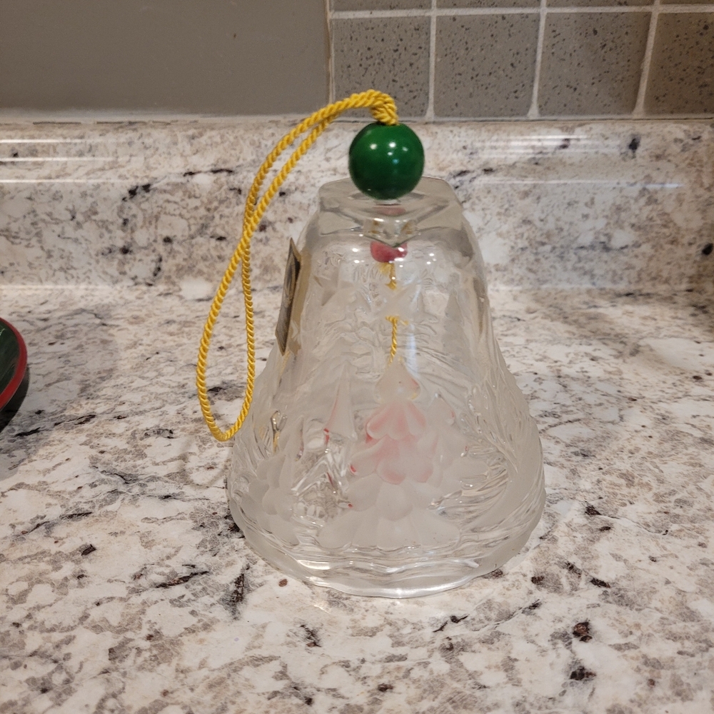 📣5 for $20📣 Vintage Crystal Bell